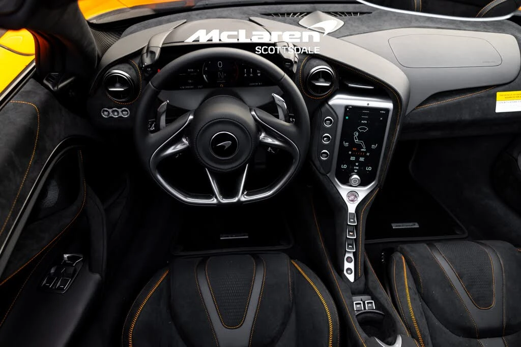 2024 McLaren 750S Spider - Image 30 of 31