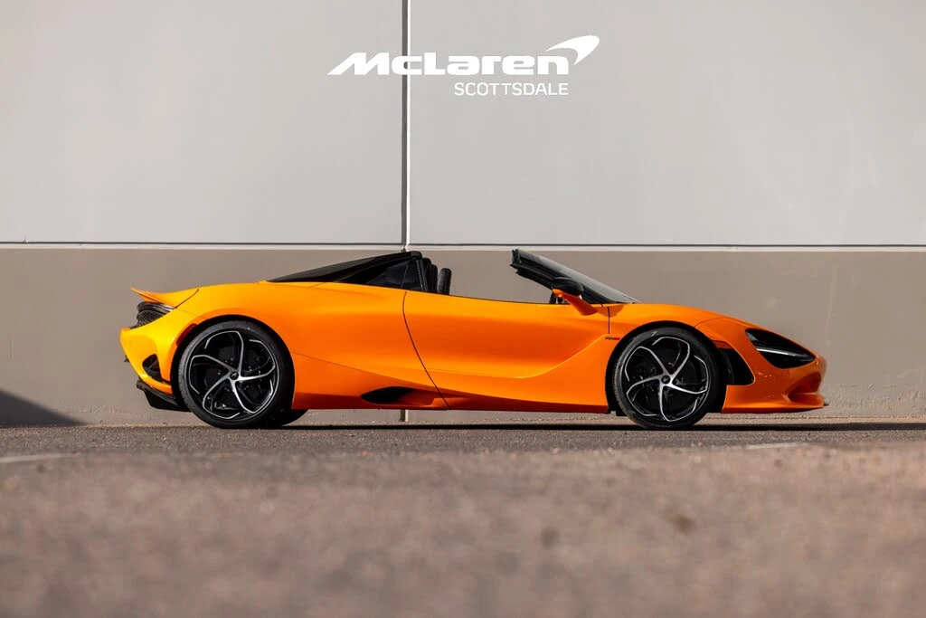 2024 McLaren 750S Spider - Image 11 of 31