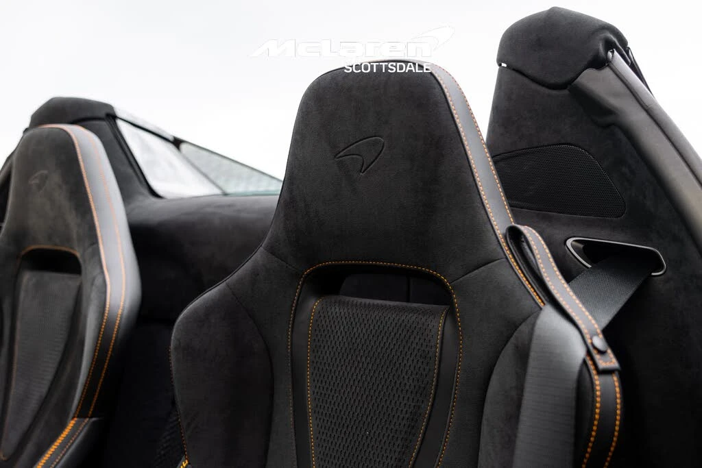 2024 McLaren 750S Spider - Image 22 of 31
