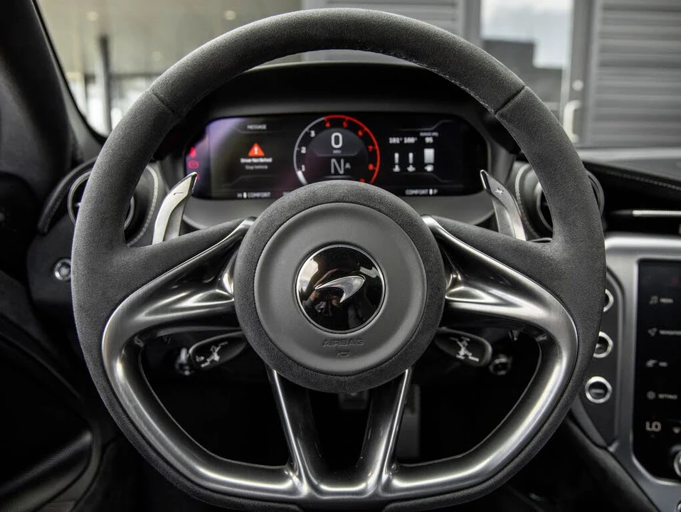 2024 McLaren 750S Spider - Image 31 of 31