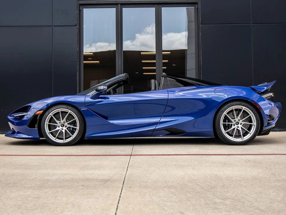 2024 McLaren 750S Spider - Image 10 of 31