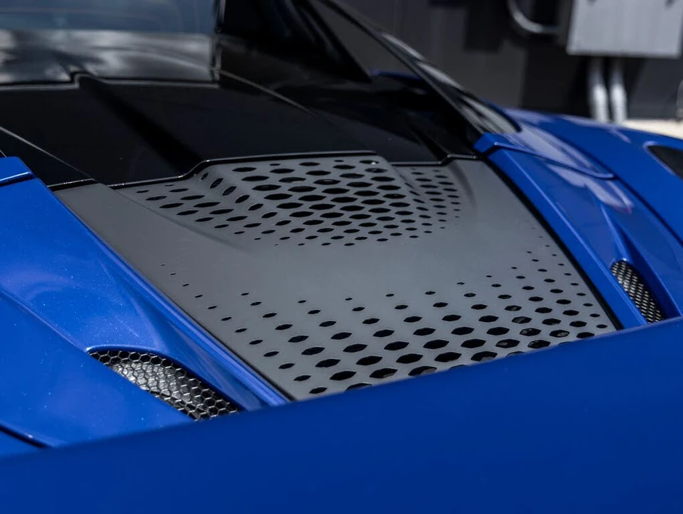 2024 McLaren 750S Spider - Image 16 of 31