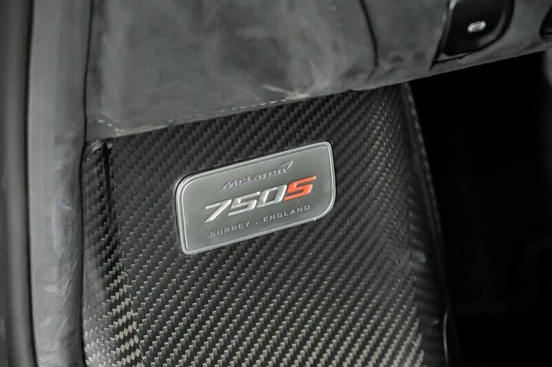 2024 McLaren 750S Spider - Image 28 of 31