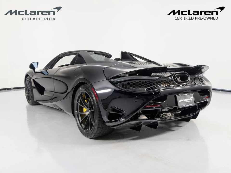 2024 McLaren 750S Spider - Image 4 of 31