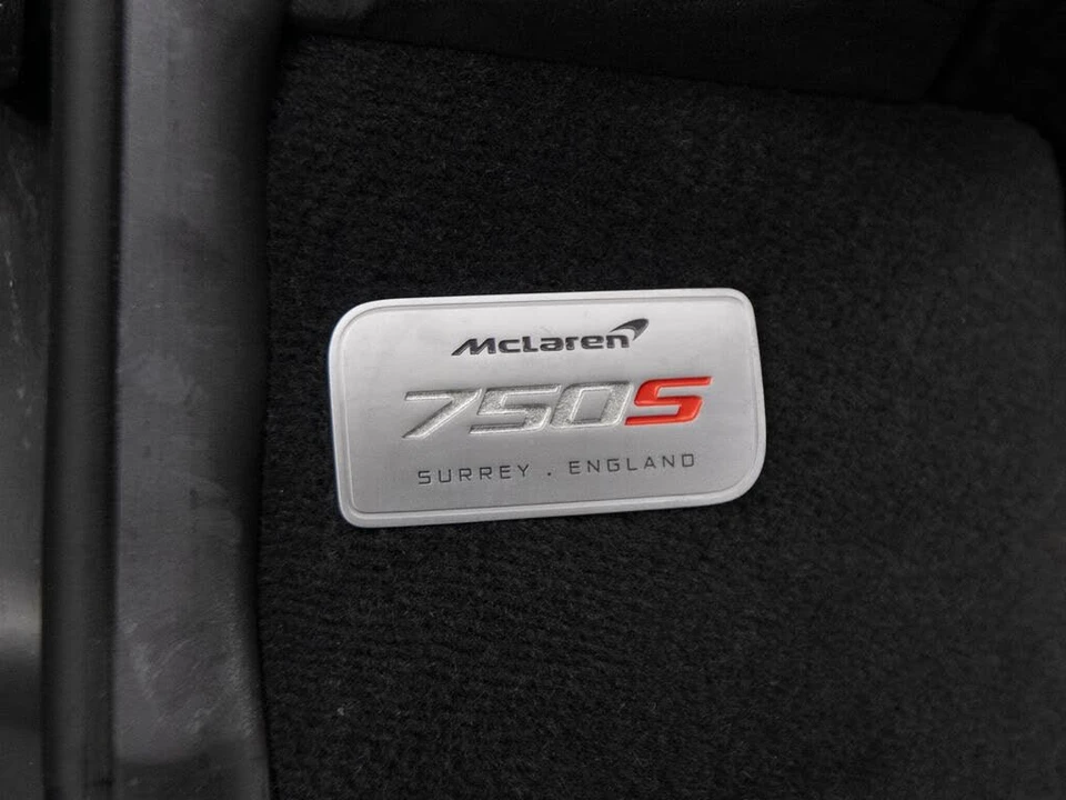 2024 McLaren 750S Spider - Image 15 of 31