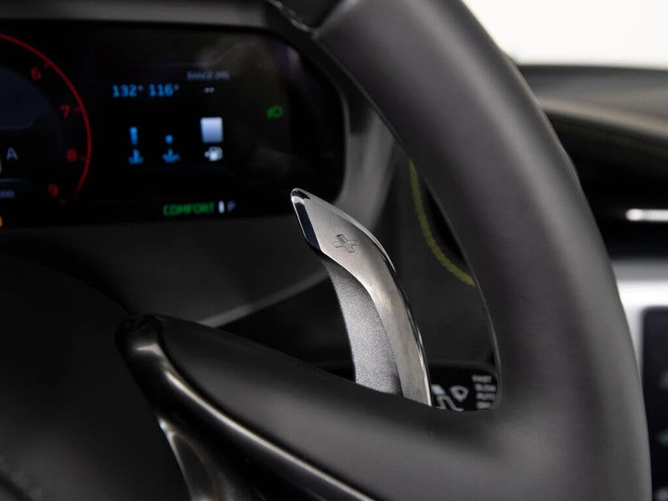 2024 McLaren 750S Spider - Image 19 of 31