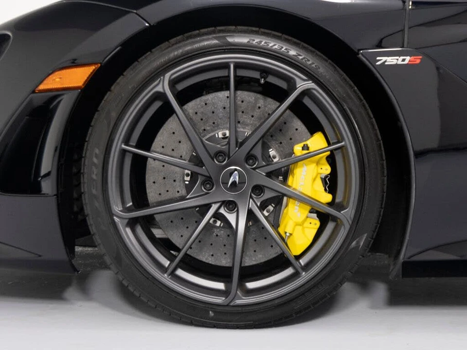 2024 McLaren 750S Spider - Image 10 of 31