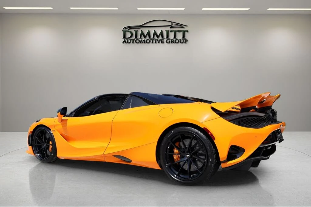 2024 McLaren 750S Spider - Image 4 of 25
