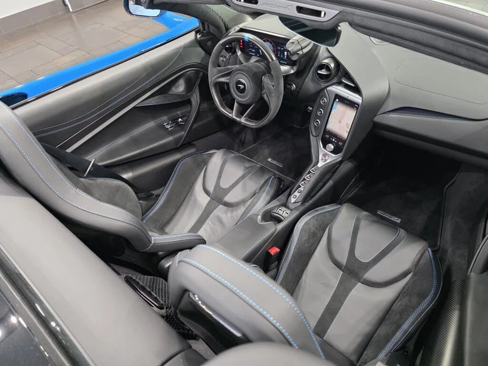 2024 McLaren 750S Spider - Image 25 of 29
