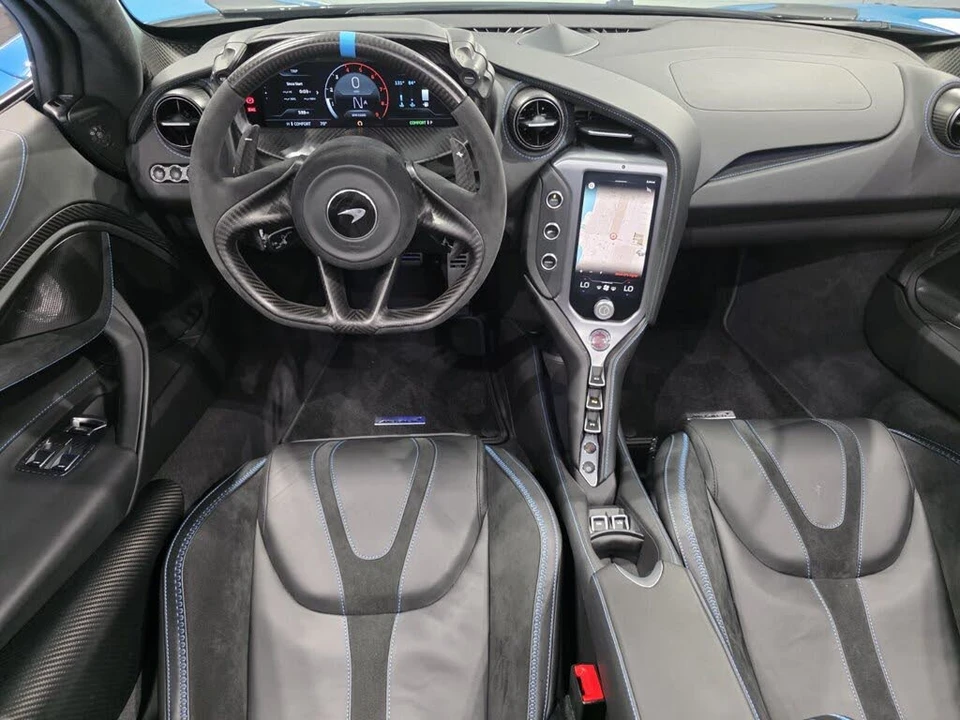 2024 McLaren 750S Spider - Image 9 of 29