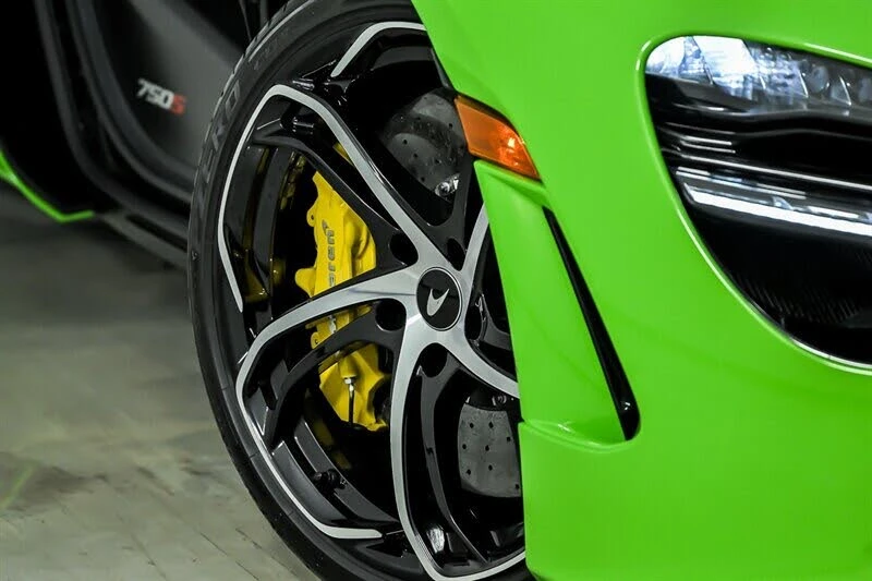 2024 McLaren 750S Spider - Image 4 of 31