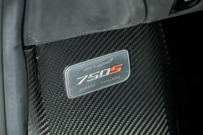 2024 McLaren 750S Spider - Image 25 of 31