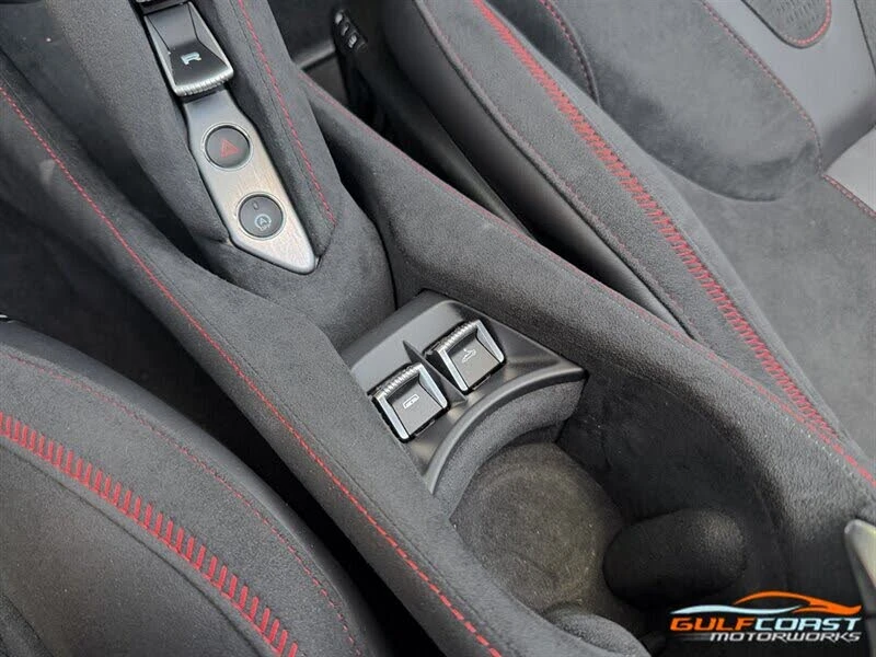 2024 McLaren 750S Spider - Image 20 of 31
