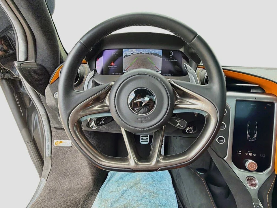 2024 McLaren 750S Spider - Image 30 of 31