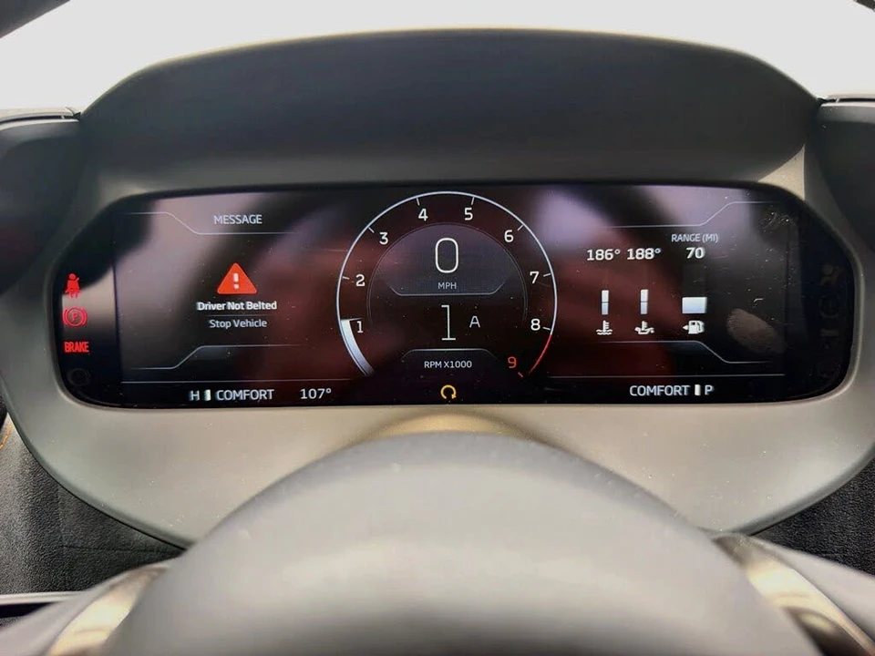 2024 McLaren 750S Spider - Image 31 of 31