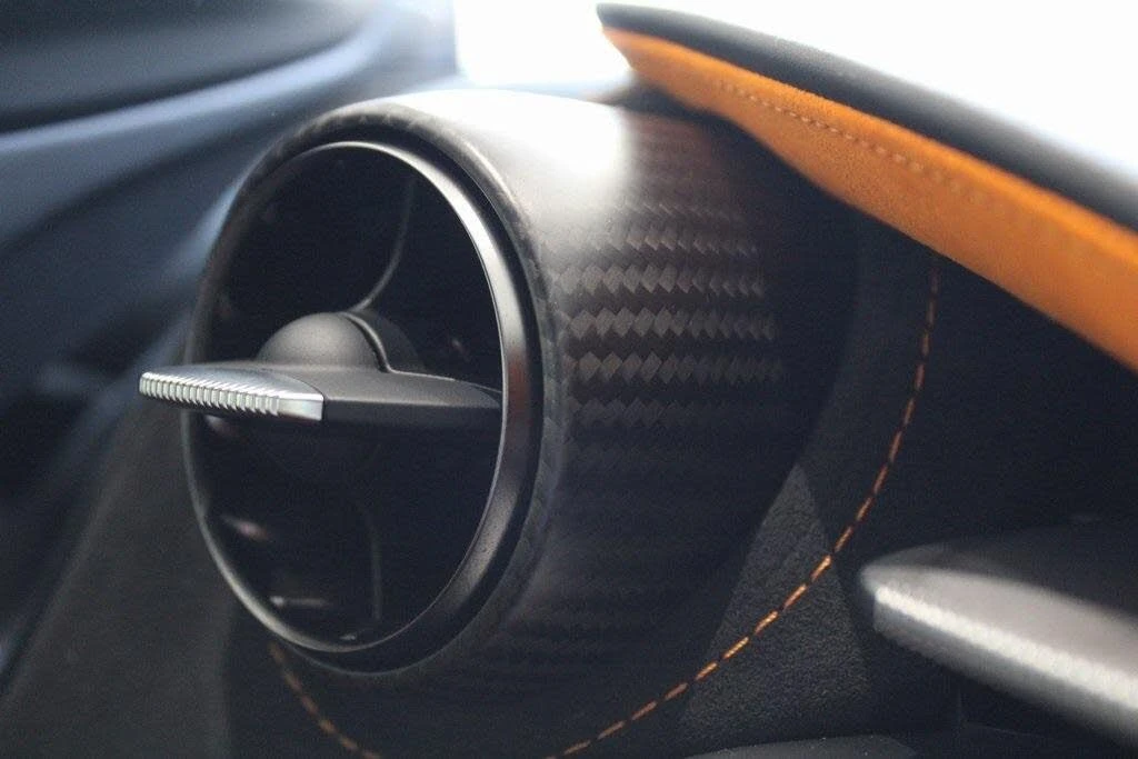 2024 McLaren 750S Spider - Image 31 of 31