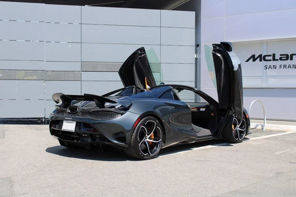 2024 McLaren 750S Spider - Image 24 of 31