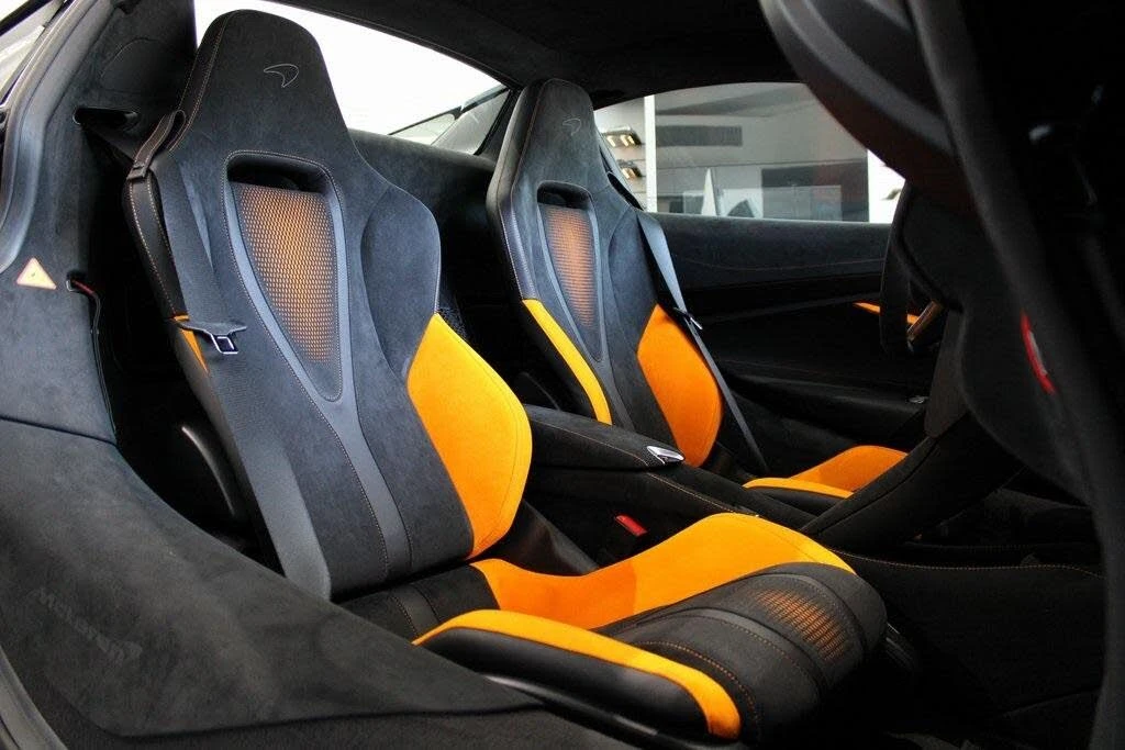 2024 McLaren 750S Spider - Image 3 of 31