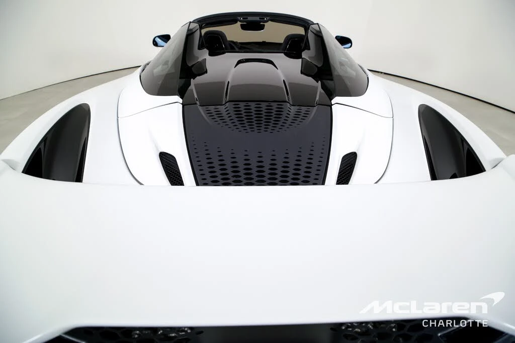 2024 McLaren 750S Spider - Image 22 of 31