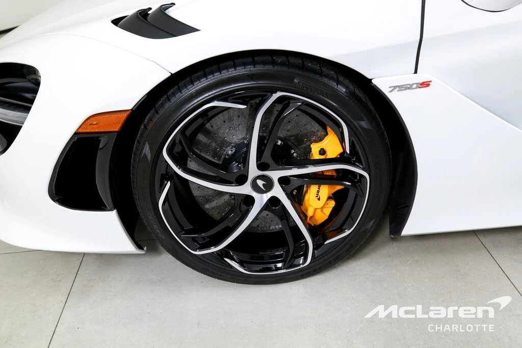 2024 McLaren 750S Spider - Image 25 of 31