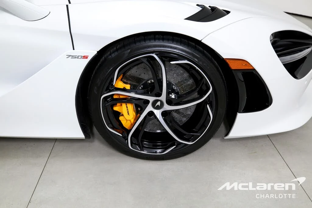 2024 McLaren 750S Spider - Image 24 of 31