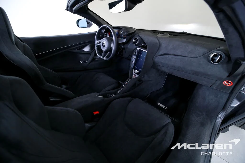 2024 McLaren 750S Spider - Image 21 of 31