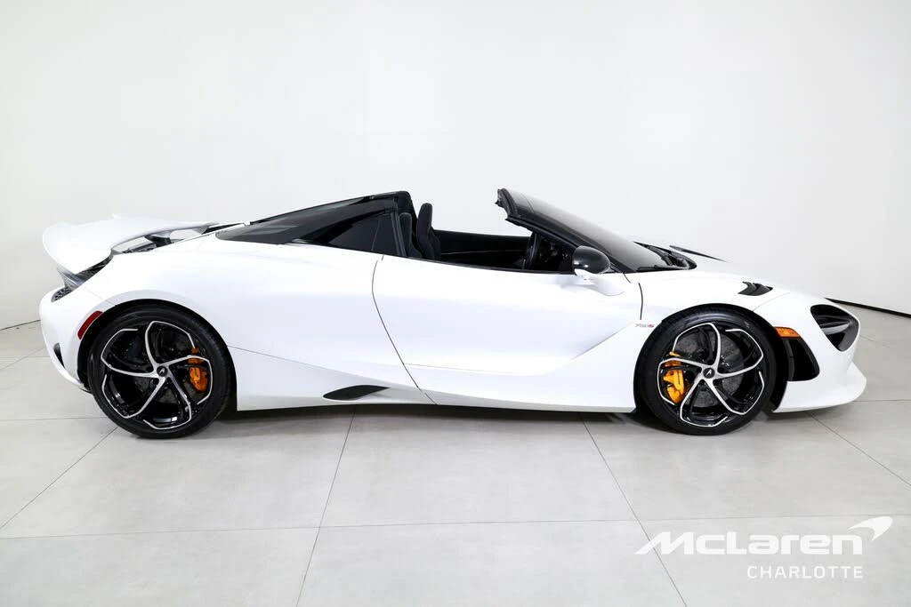 2024 McLaren 750S Spider - Image 11 of 31