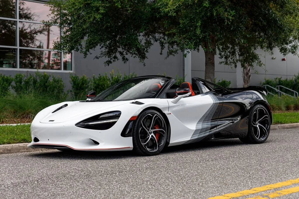 2024 McLaren 750S Spider - Image 30 of 31
