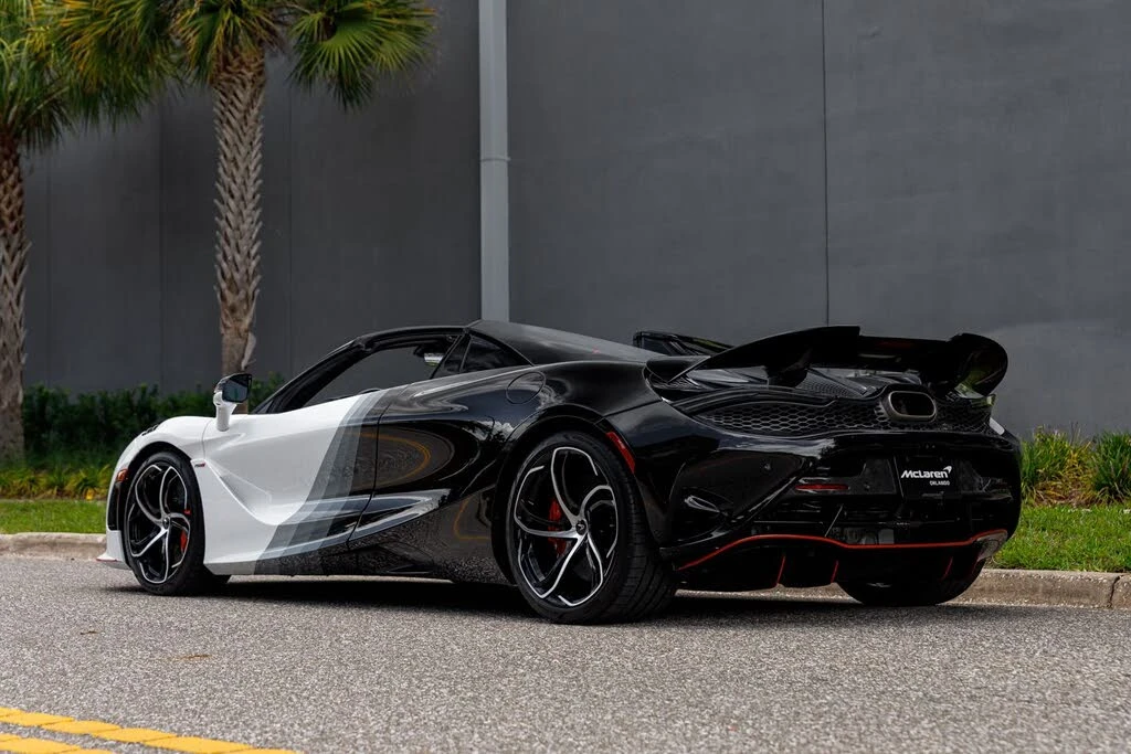 2024 McLaren 750S Spider - Image 27 of 31