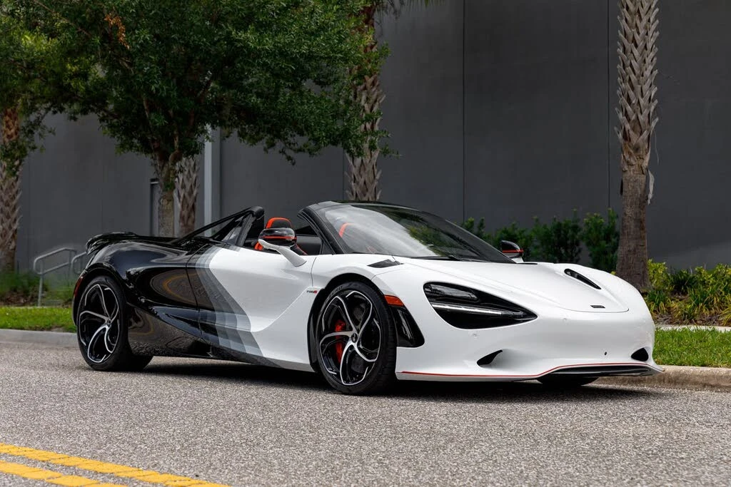 2024 McLaren 750S Spider - Image 25 of 31