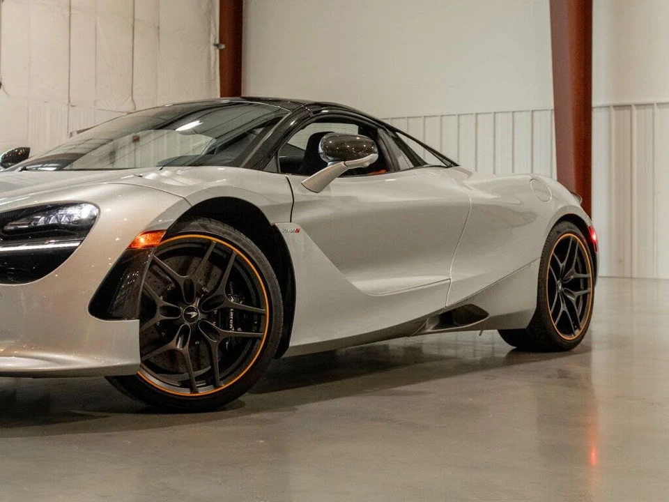 2024 McLaren 750S Spider - Image 22 of 31