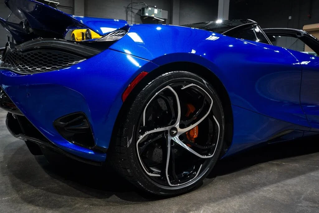 2024 McLaren 750S Spider - Image 19 of 31