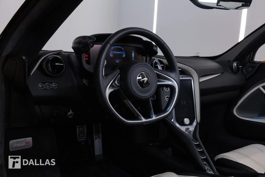 2024 McLaren 750S Spider - Image 20 of 31