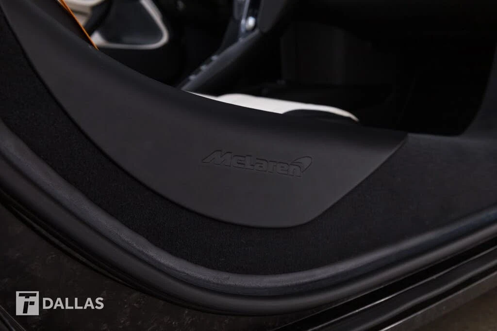2024 McLaren 750S Spider - Image 30 of 31