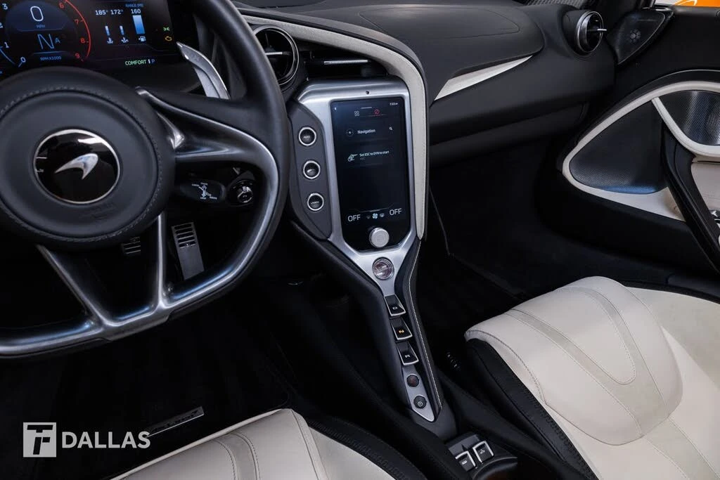 2024 McLaren 750S Spider - Image 27 of 31