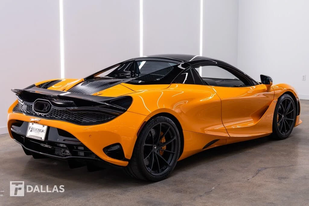 2024 McLaren 750S Spider - Image 14 of 31