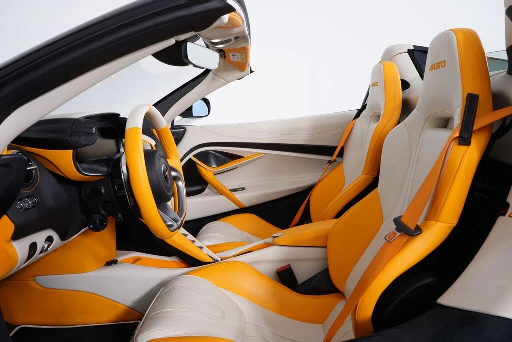 2024 McLaren 750S Spider - Image 5 of 27