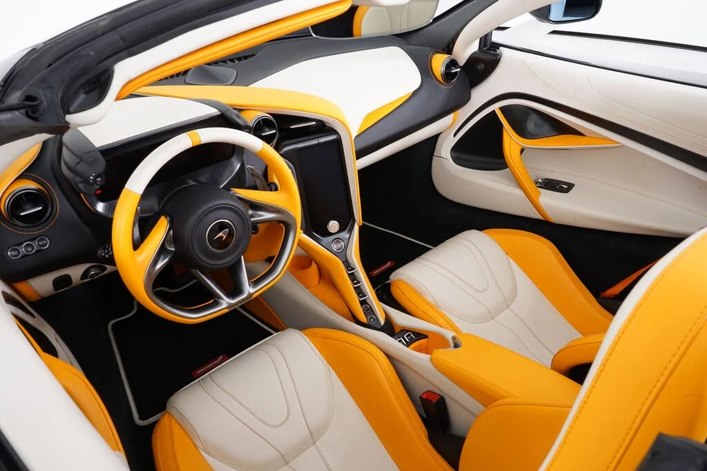 2024 McLaren 750S Spider - Image 21 of 27