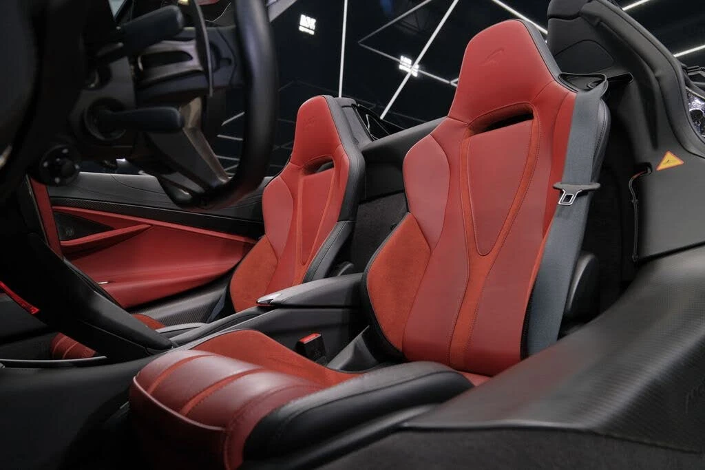 2024 McLaren 750S Spider - Image 22 of 31