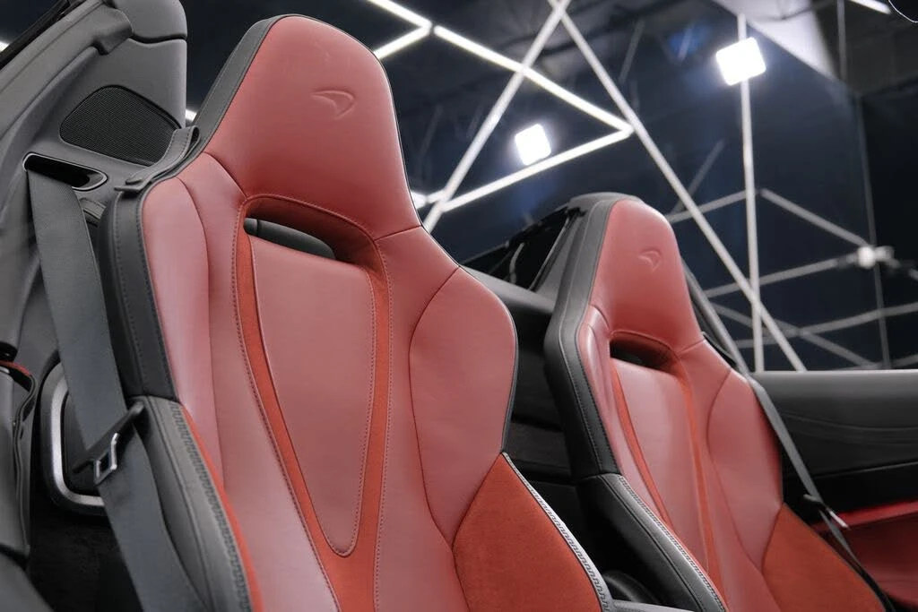 2024 McLaren 750S Spider - Image 26 of 31