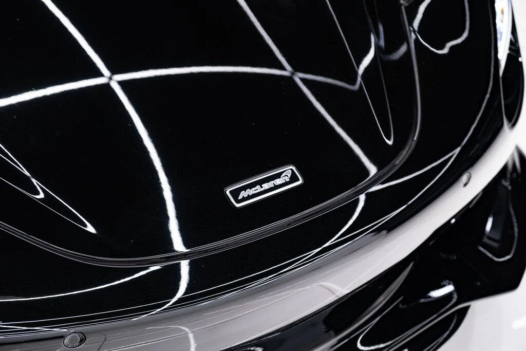 2024 McLaren 750S Spider - Image 10 of 31