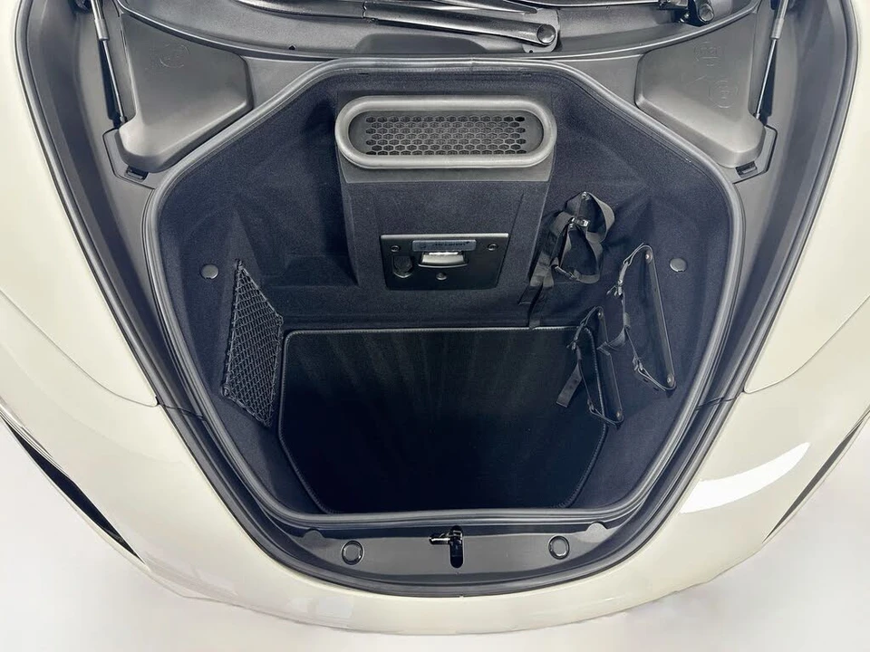 2024 McLaren 750S Spider - Image 24 of 25