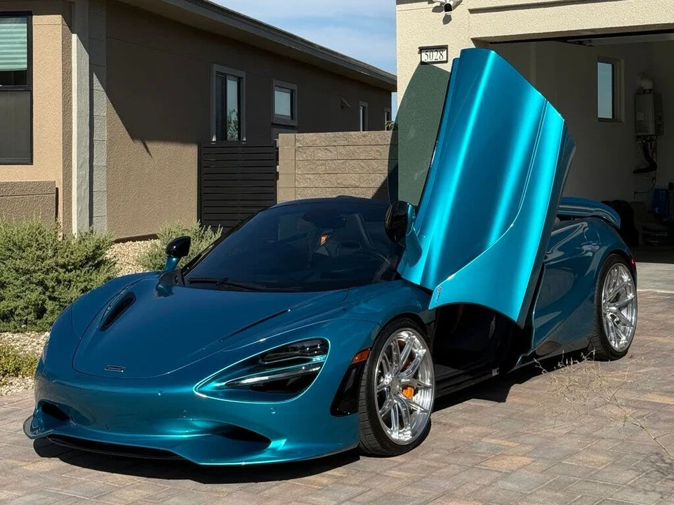2024 McLaren 750S Spider - Image 19 of 31