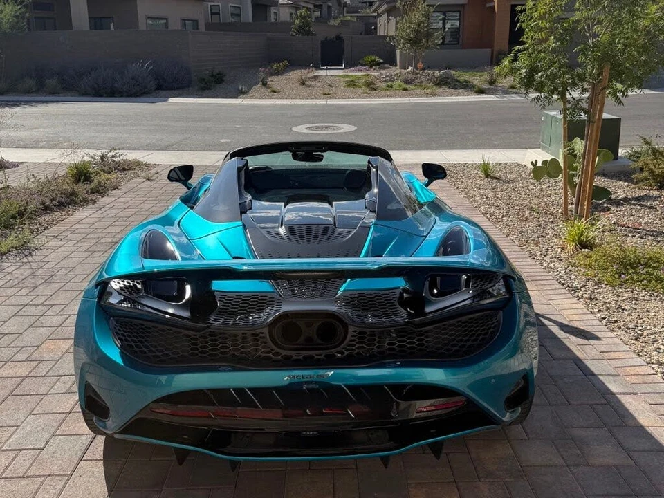 2024 McLaren 750S Spider - Image 21 of 31