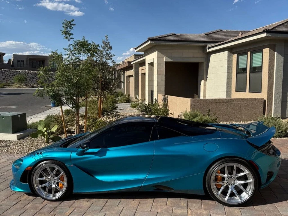 2024 McLaren 750S Spider - Image 9 of 31
