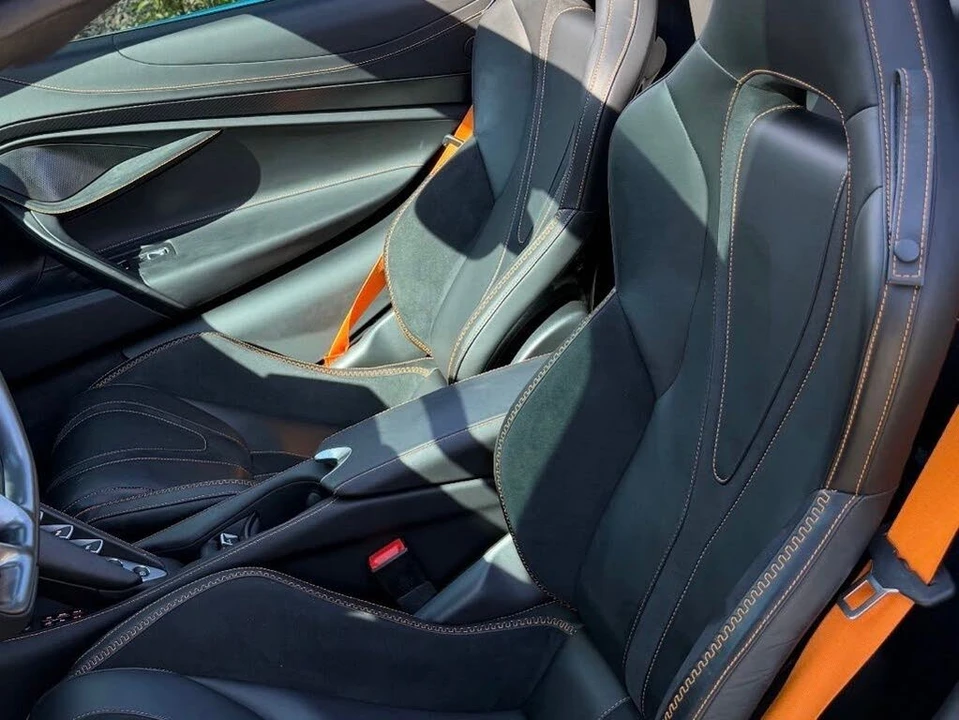 2024 McLaren 750S Spider - Image 26 of 31