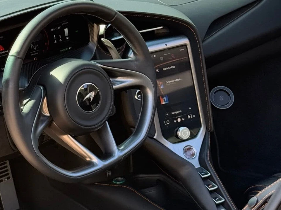 2024 McLaren 750S Spider - Image 27 of 31