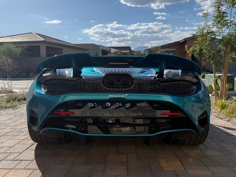 2024 McLaren 750S Spider - Image 22 of 31