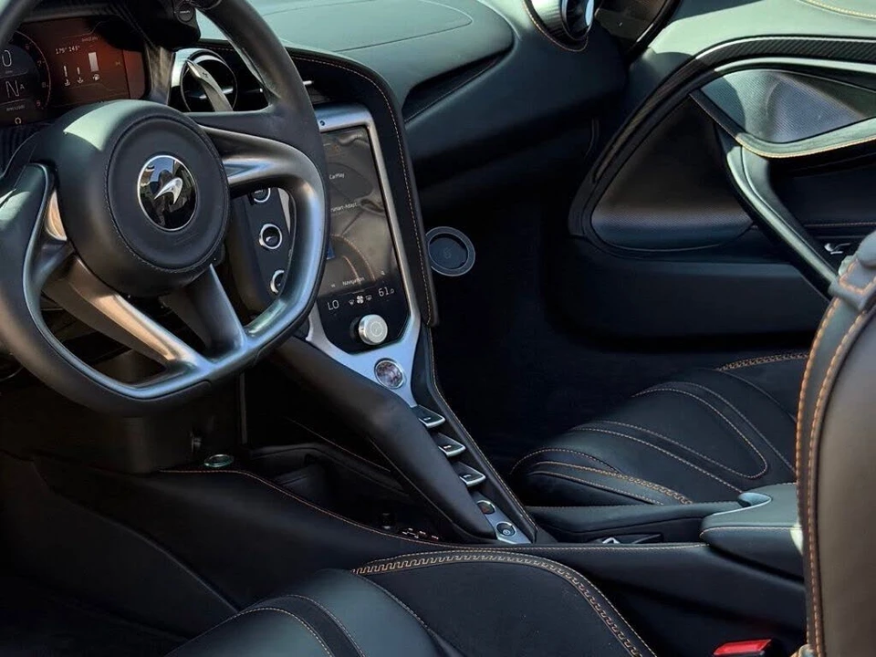 2024 McLaren 750S Spider - Image 25 of 31