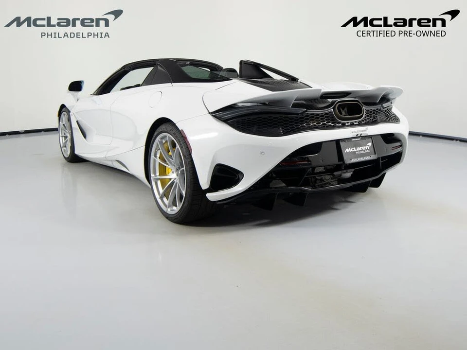2024 McLaren 750S Spider - Image 8 of 31